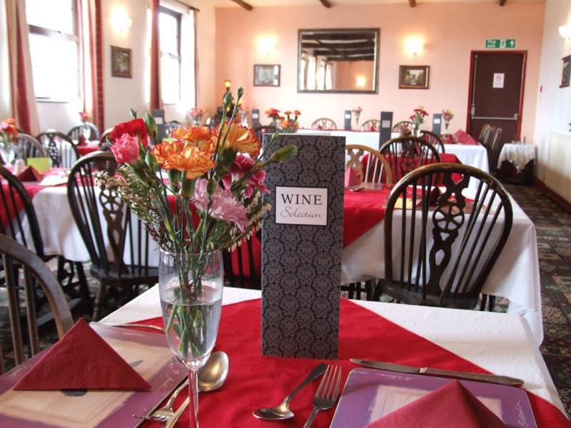 The West Country Inn كلوفيلي المظهر الخارجي الصورة