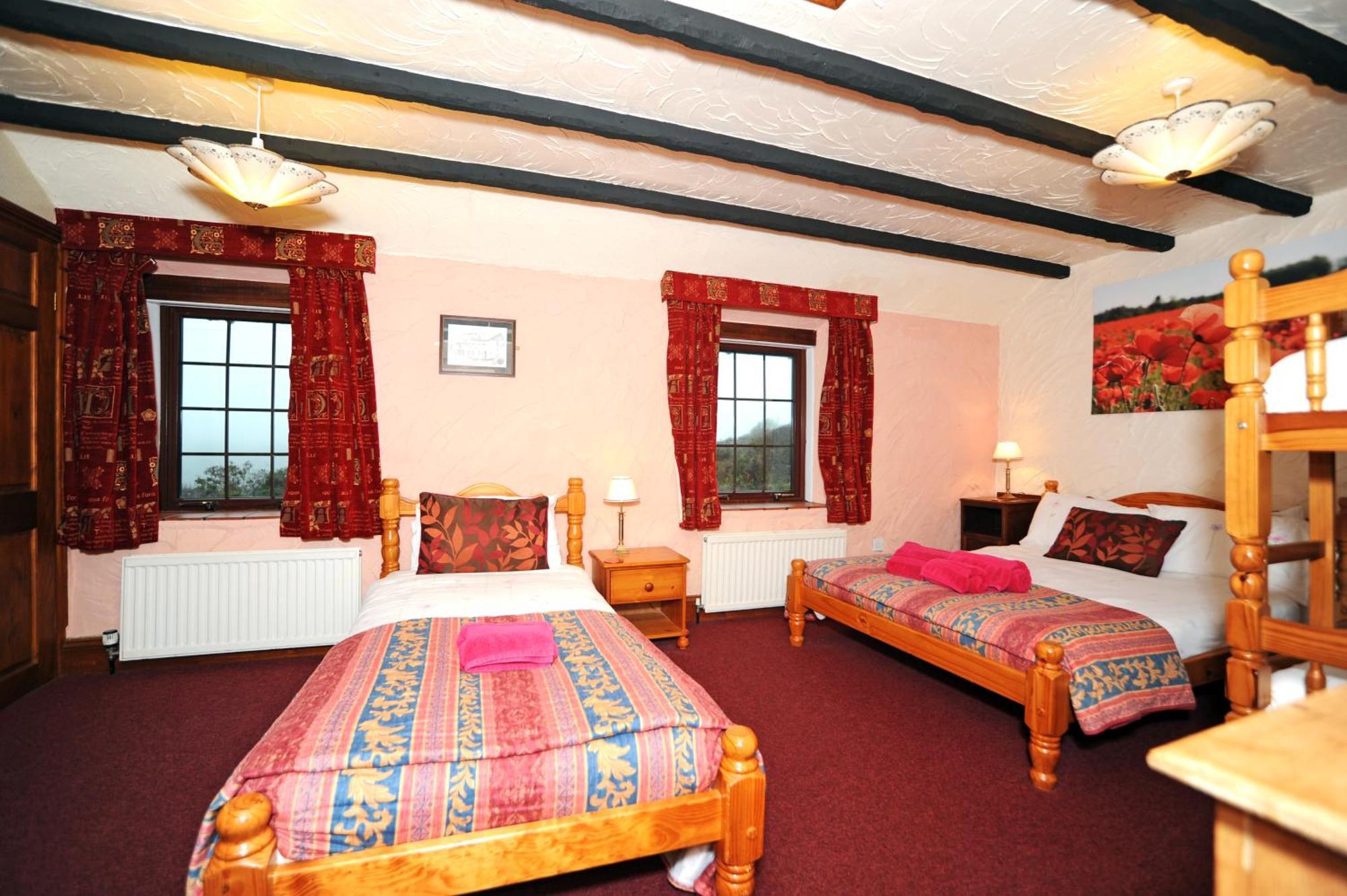The West Country Inn كلوفيلي المظهر الخارجي الصورة