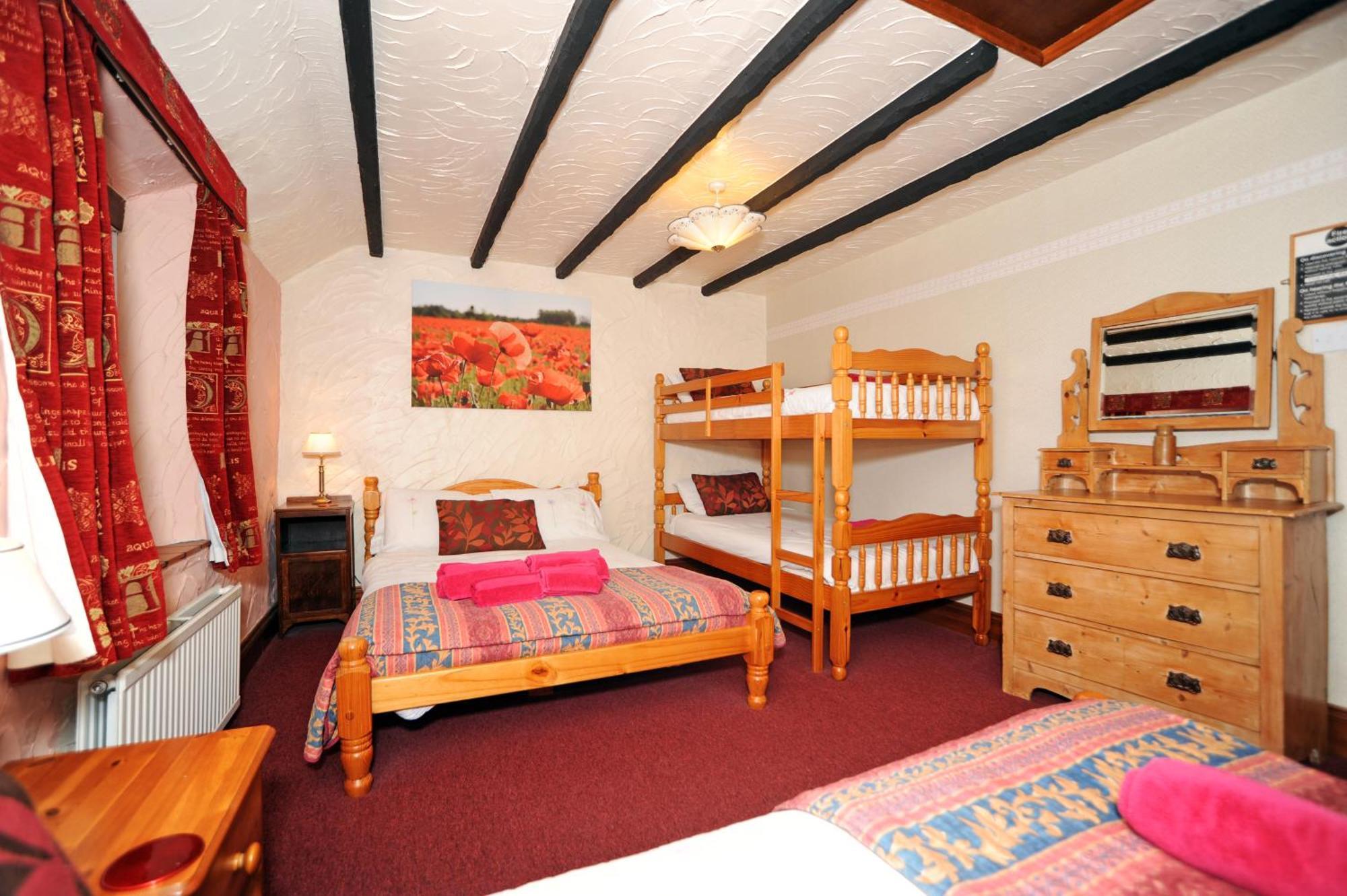 The West Country Inn كلوفيلي المظهر الخارجي الصورة