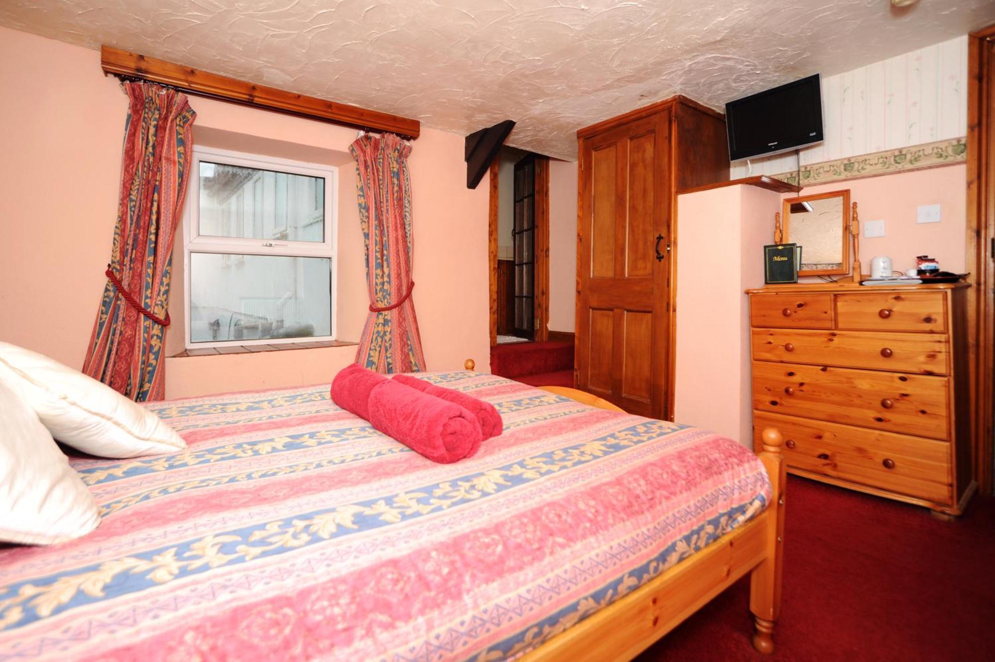 The West Country Inn كلوفيلي المظهر الخارجي الصورة