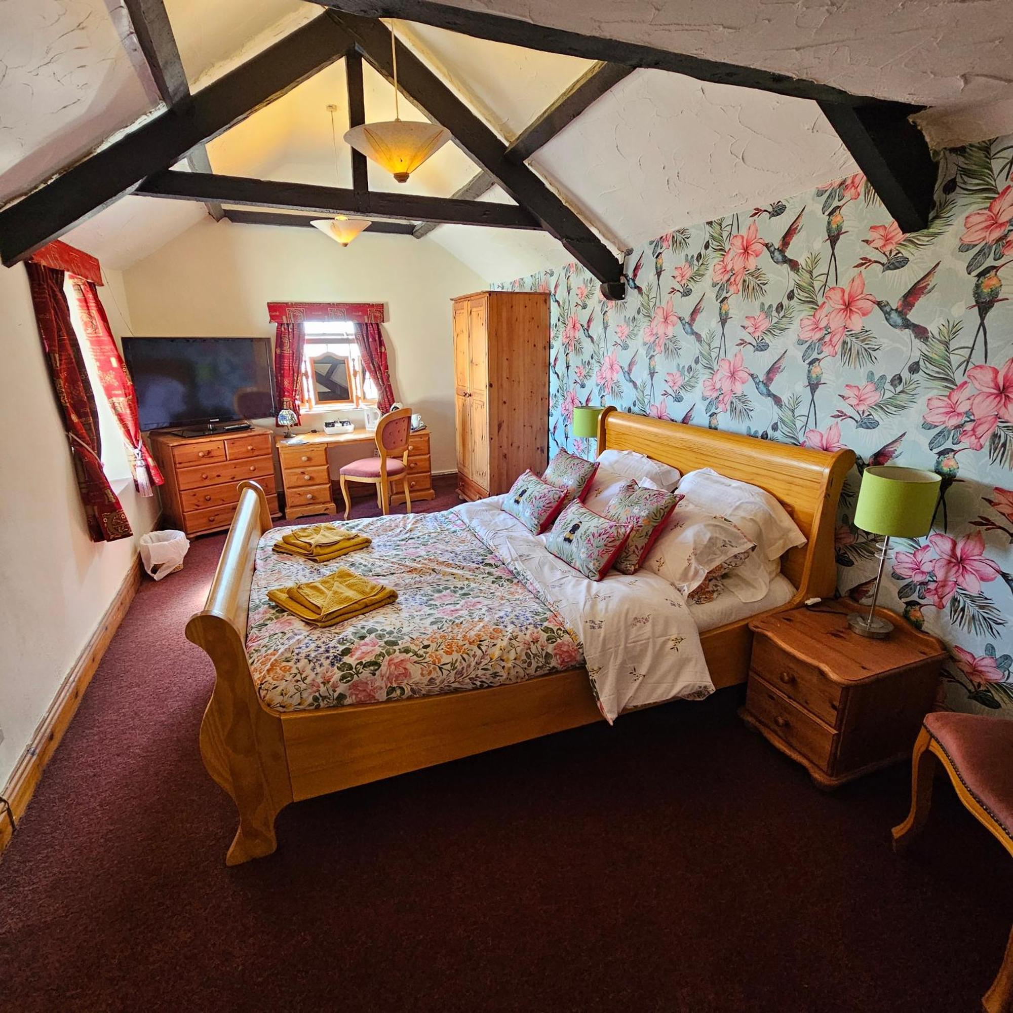 The West Country Inn كلوفيلي المظهر الخارجي الصورة