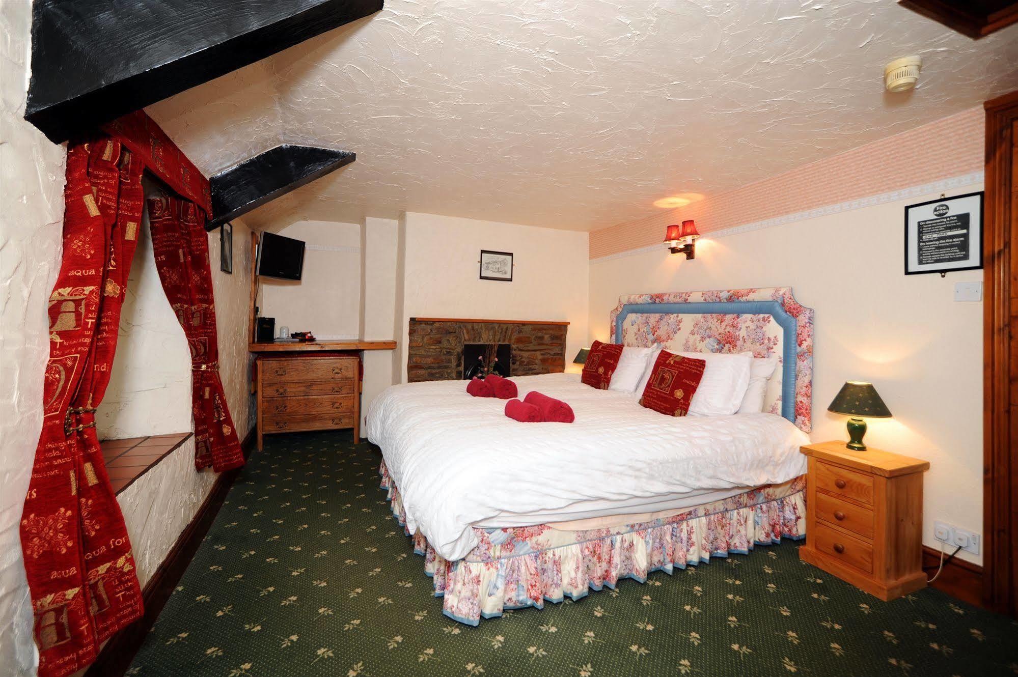 The West Country Inn كلوفيلي المظهر الخارجي الصورة